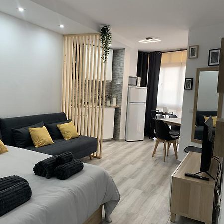 Precioso Estudio Frente Al Mar Con Piscina Benalmádena Esterno foto