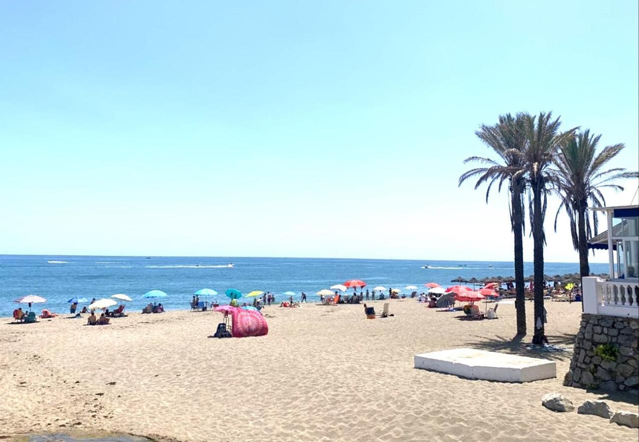Precioso Estudio Frente Al Mar Con Piscina Benalmádena Esterno foto